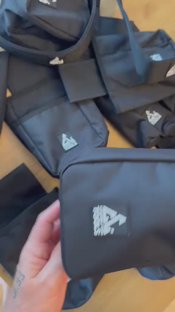 Tasche für saubere Mikrofasertücher am Reinigungsgürtel – mit Handyfach